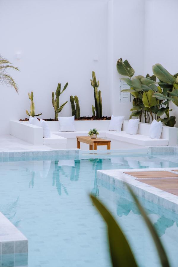 Olisa Hotel Boutique Маресиас Екстериор снимка